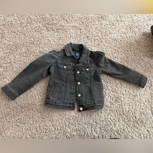 Preloved GAP Kids Black Denim Jacket
